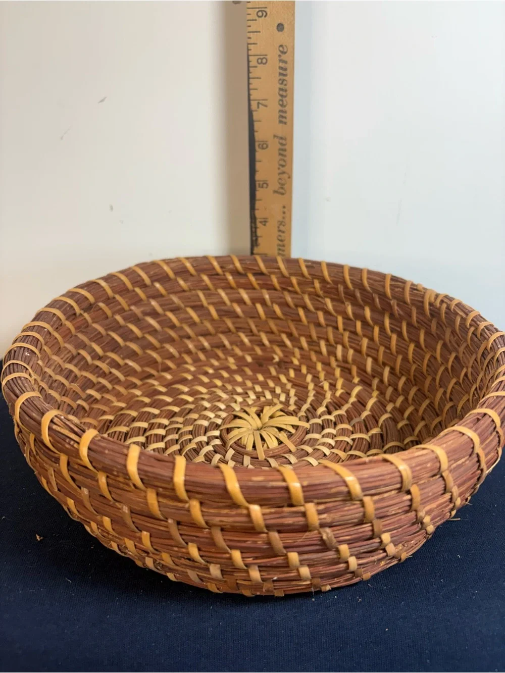 Vintage Handcrafted Round Pine Needle Basket with Lid - Rustic Folk Art